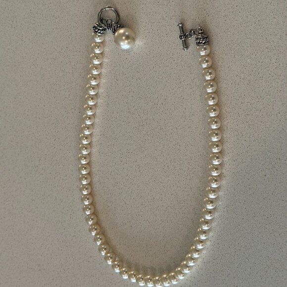 VINTAGE WHITE GLASS PEARL CONVERTIBLE NECKLACE - Picture 4 of 9
